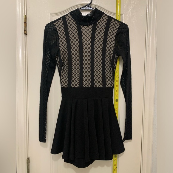 a'gaci Dresses & Skirts - Womens A'gaci Open Back Size Small Black Dress